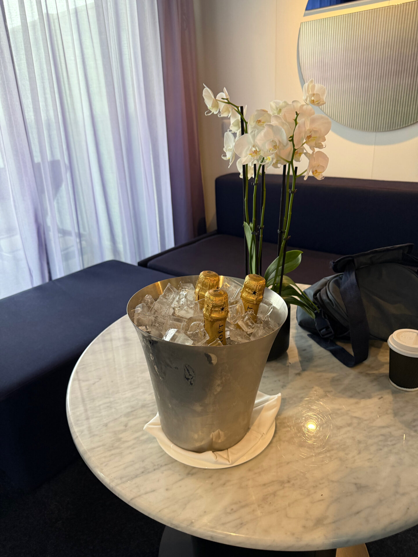 Welcome Champagne on Arrival